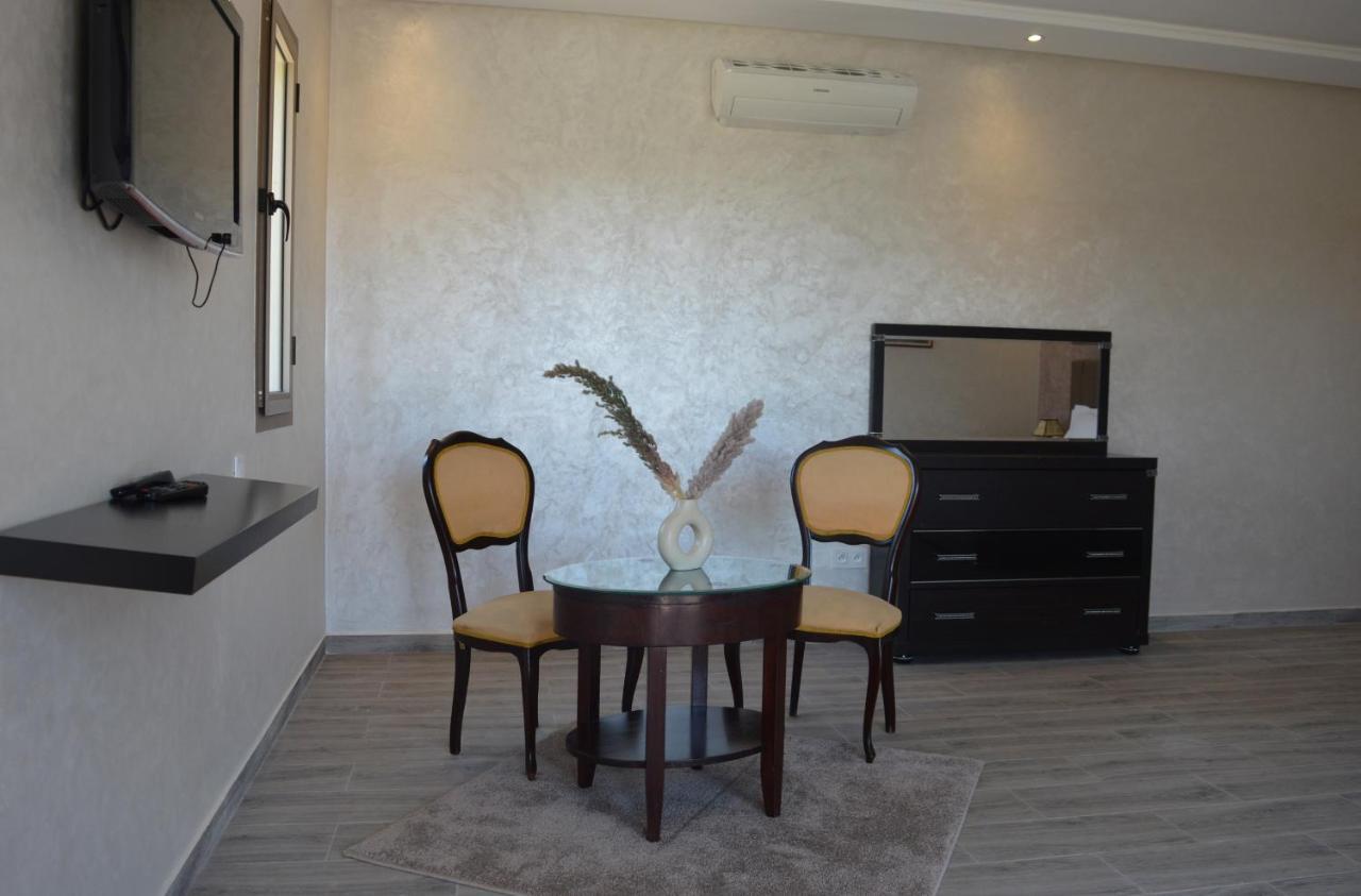 Hotel Dar Fatima Tamazouzt à Tamazouzte  Extérieur photo