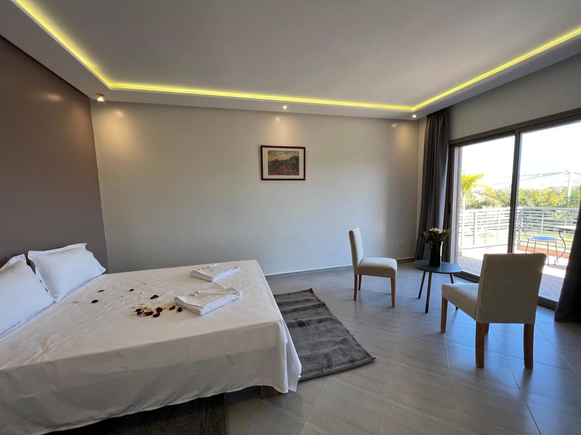 Hotel Dar Fatima Tamazouzt à Tamazouzte  Extérieur photo