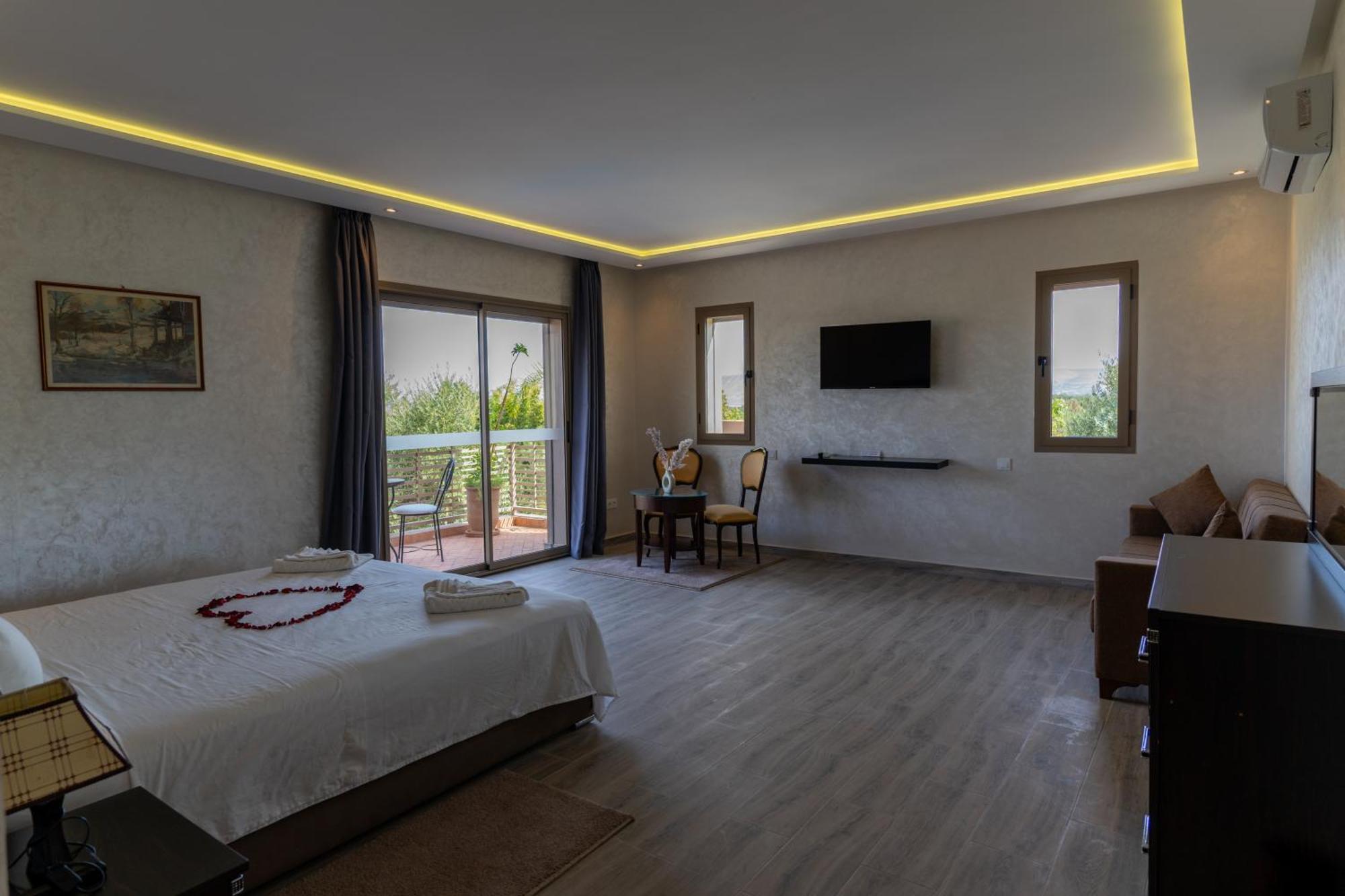 Hotel Dar Fatima Tamazouzt à Tamazouzte  Extérieur photo